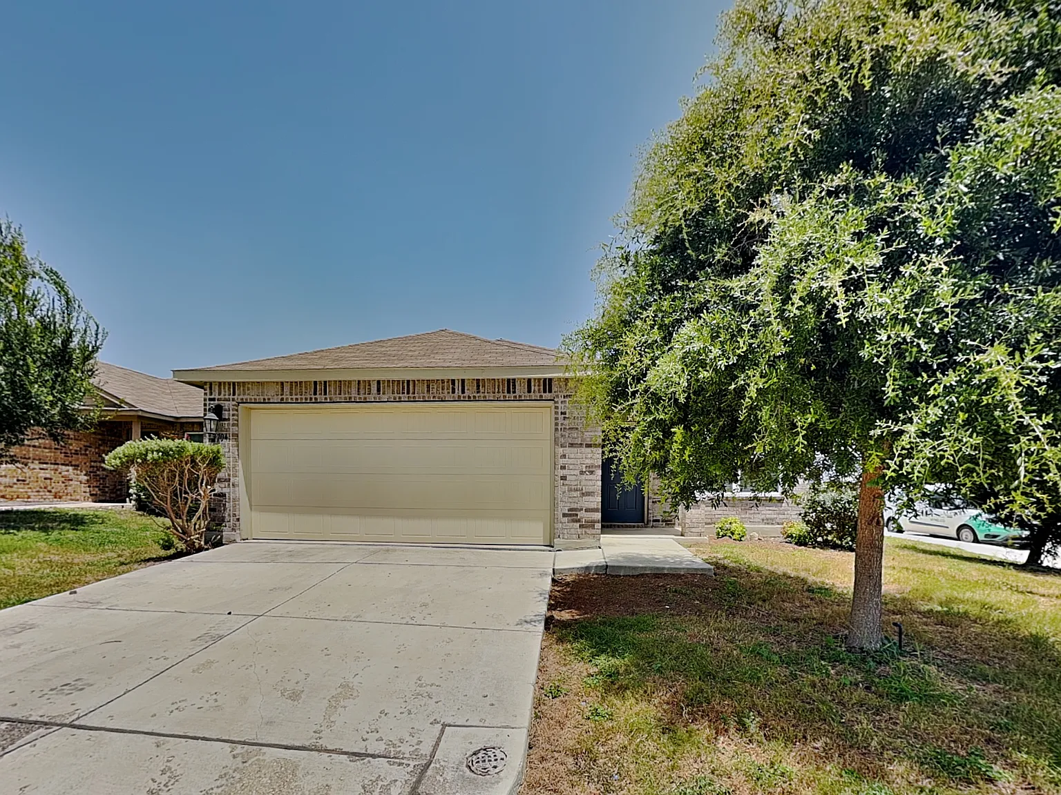 3 bed, 2.0 bath, 1664 sqft, $1,525 — Photo 1