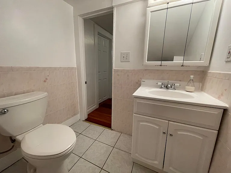 70 School St #2 — Photo 28