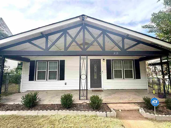 913 SW 7th St, Lawton, OK 73501