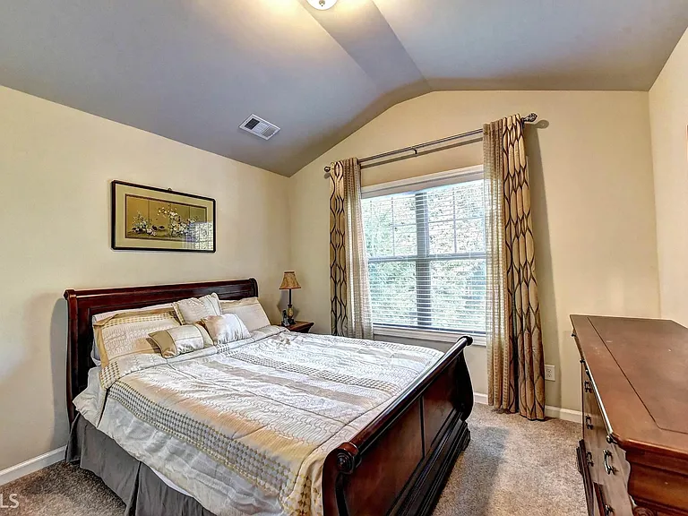 7033 Kingswood Run Dr — Photo 10