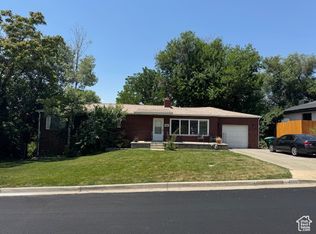 4600 S Creekview Dr, Murray, UT 84107