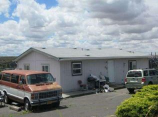 25 NE Mount Hebron Dr, Pendleton, OR 97801