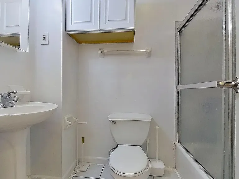 1299 1st Ave #2-S — Photo 3