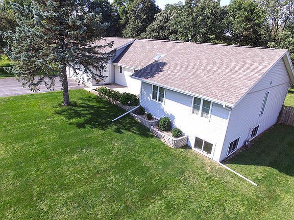 2nd image of 1445 Luanna Dr