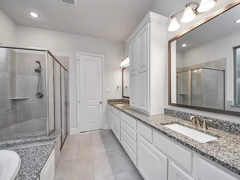 1714 McCrae Hill Ct — Photo 30