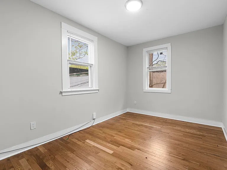 693 Dixwell Ave #2 — Photo 8