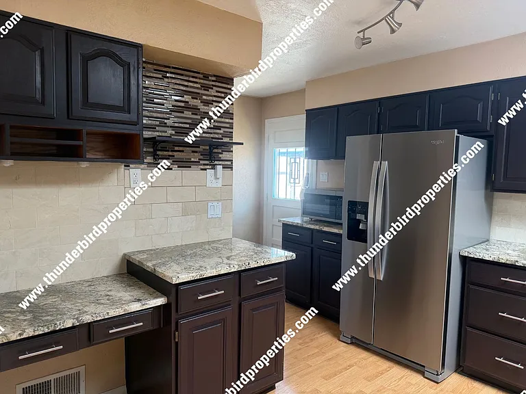 2108 Muriel St NE — Photo 5