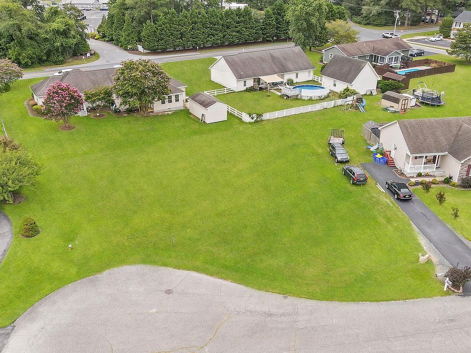 1st image of 316 Country Pl Lot 61