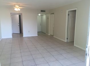 2270 NE 171st St #305, North Miami Beach, FL 33160