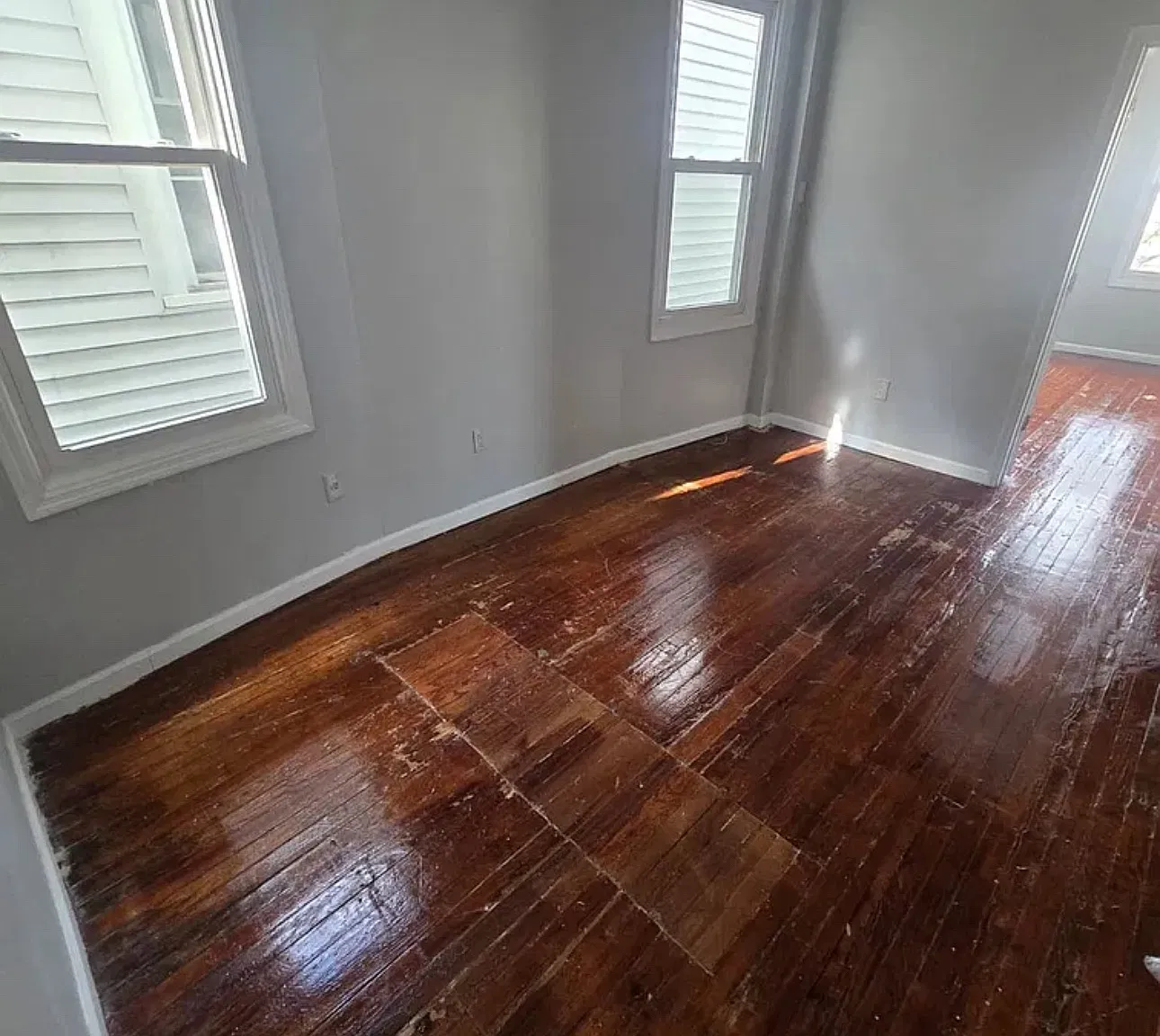 3 bed, $1,875 — Photo 2