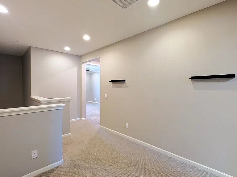 2477 W Market Pl #11 — Photo 17