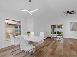 105 Pennock Landing Cir, Jupiter, FL 33458