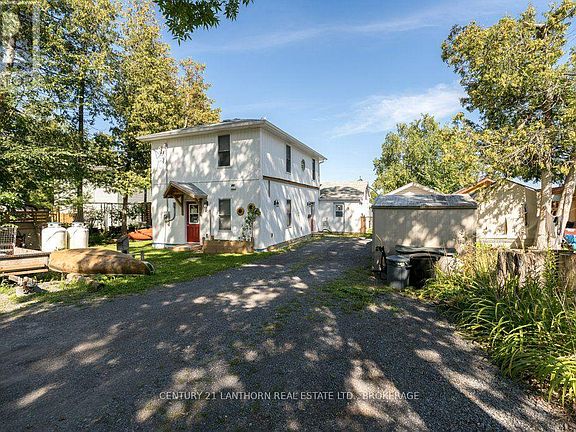 3rd image of 74 Cottage Ln