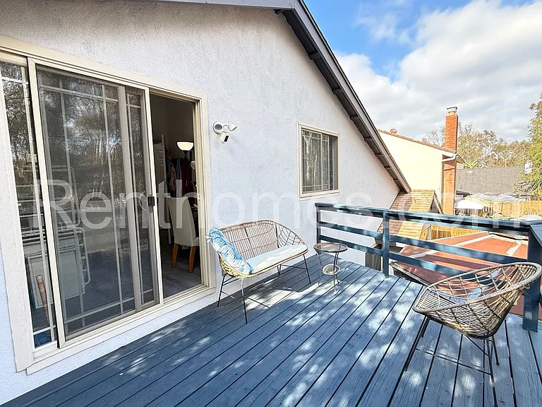 10990 Red Rock Dr — Photo 19
