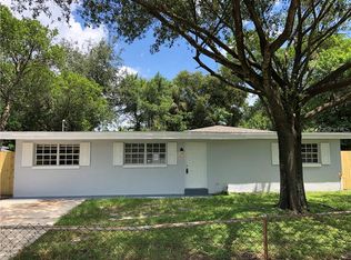 7822 Rideout Rd, Tampa, FL 33619