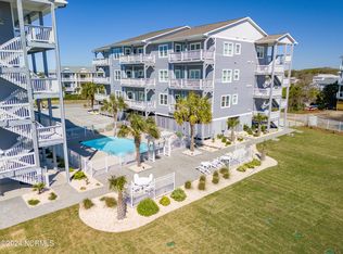 108 Pelican Dr #C, Atlantic Beach, NC 28512