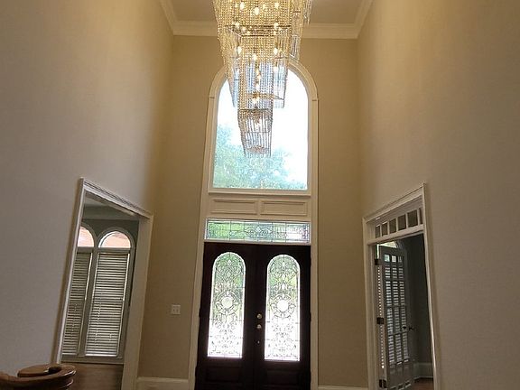3rd image of 240 Azalea Cove Ln