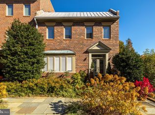 4000 Chancery Ct NW, Washington, DC 20007