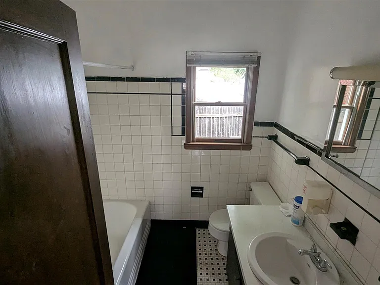153 Main St — Photo 6