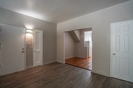 Studio, 600 sqft, $1,850 — Photo 2