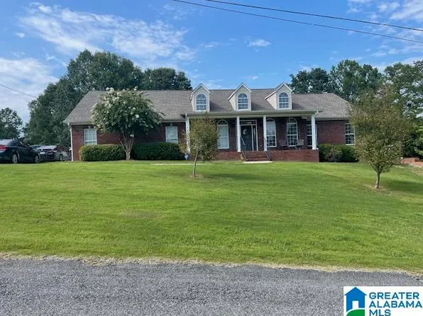 465 Panoramic Cir, Warrior, AL 35180