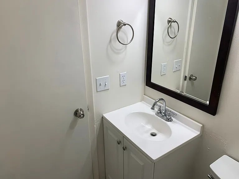 153 Wilder St #A — Photo 5