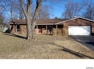 24 Lakeview Dr, Freeburg, IL