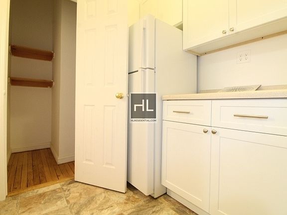 4th image of 8602 Fort Hamilton Pkwy #1E