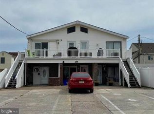 255 13th St S #D, Brigantine, NJ 08203