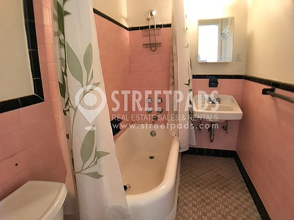 5th image of 2 Ware St APT 410