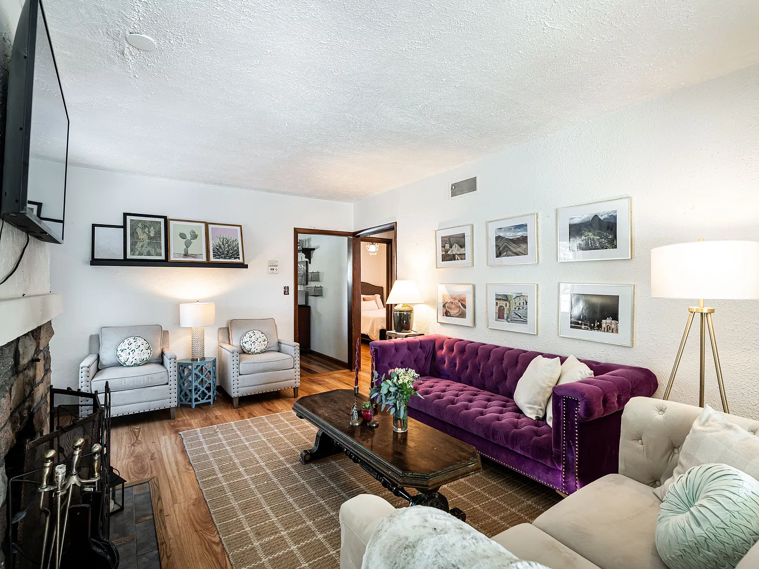 2 bed, 900 sqft, $2,995 — Photo 1