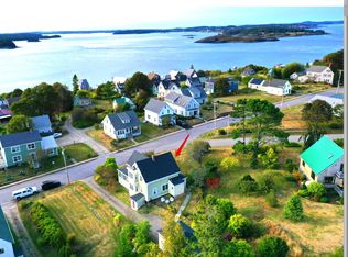 66 Main St, Lubec, ME 04652