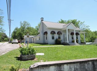 401 S Spring St, Manchester, TN 37355