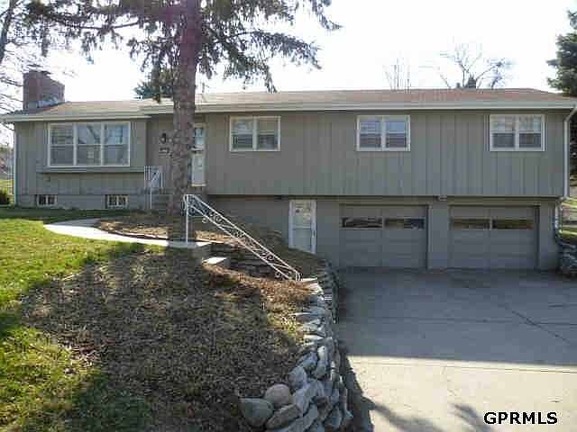 1st image of 3310 S 117th St
