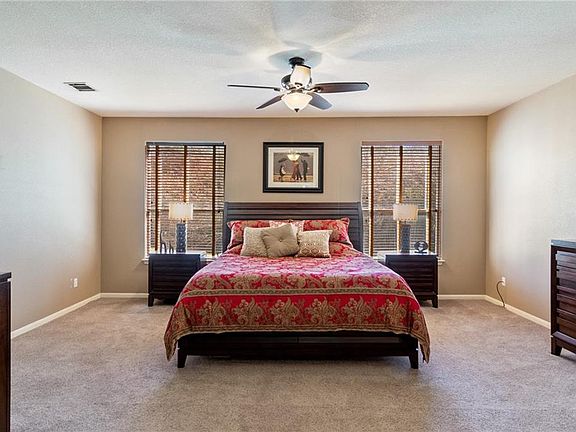 5th image of 2023 Golden Bear Dr