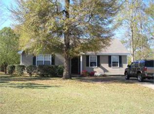 140 Apalachee Dr, Leesburg, GA 31763