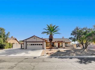 3331 Palmdesert Way, Las Vegas, NV 89120