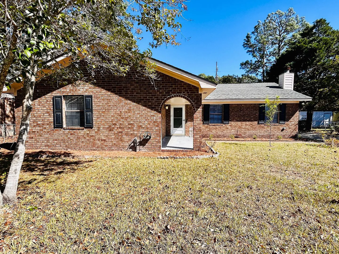 Hinesville — Photo 2