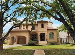 4707 Linden St, Bellaire, TX 77401