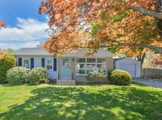 5 Plum Rd, Riverside, RI 02915