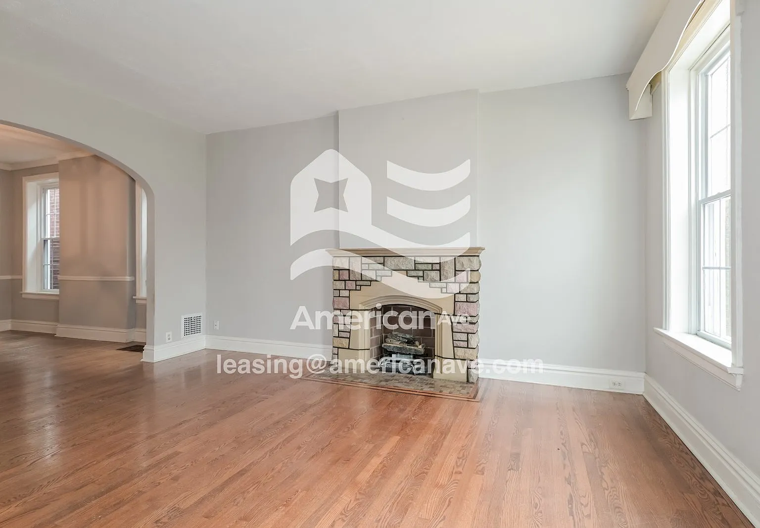3 bed, 1.0 bath, 1250 sqft, $1,397 — Photo 3