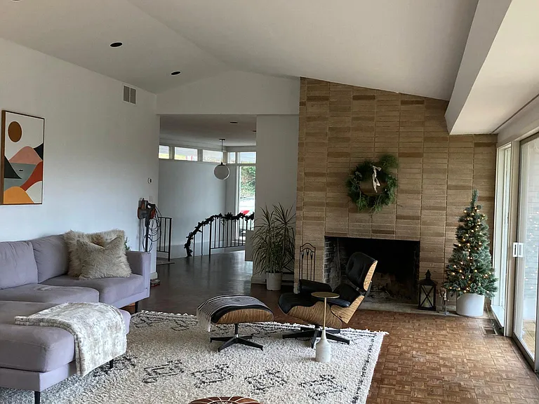 1934 Carrollton Rd — Photo 13