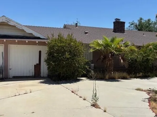38520 12th St E, Palmdale, CA 93550