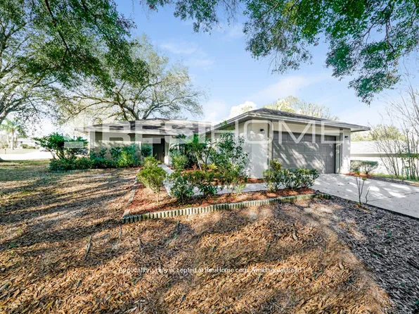 5547 Southgrove Dr, Lakeland, FL 33812