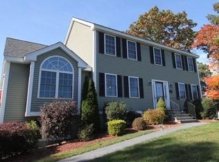 25 Barn Rd, Dracut, MA 01826