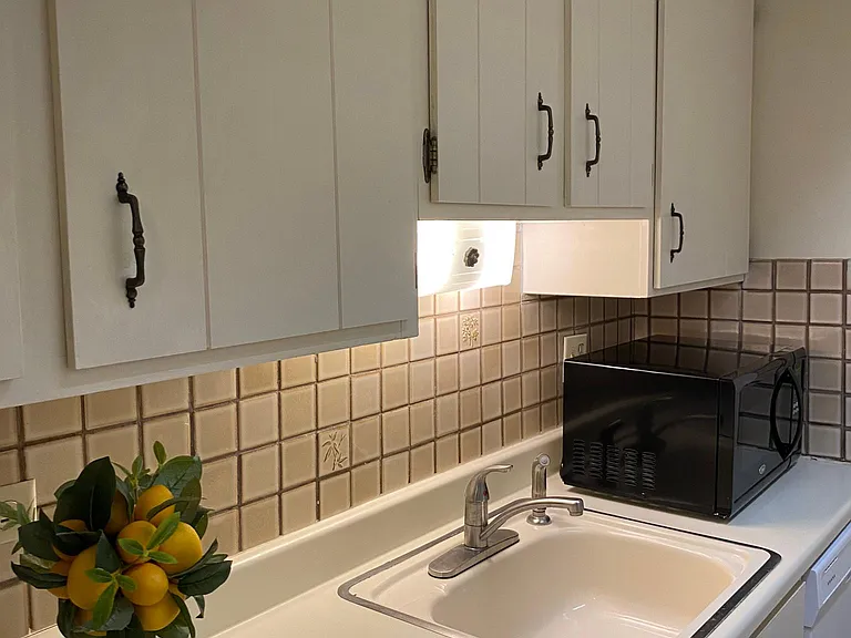 8060 E Girard Ave — Photo 13