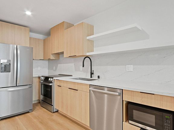 3rd image of 801 2nd St APT 312