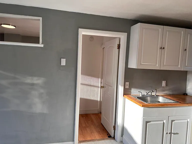 27 N San Remo Ave #A — Photo 12