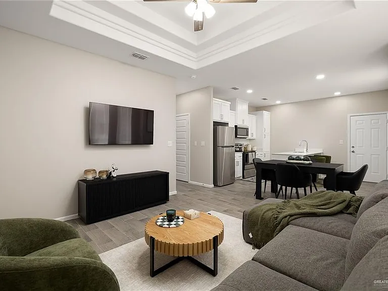 2504 E Harrison Ave #3 — Photo 5