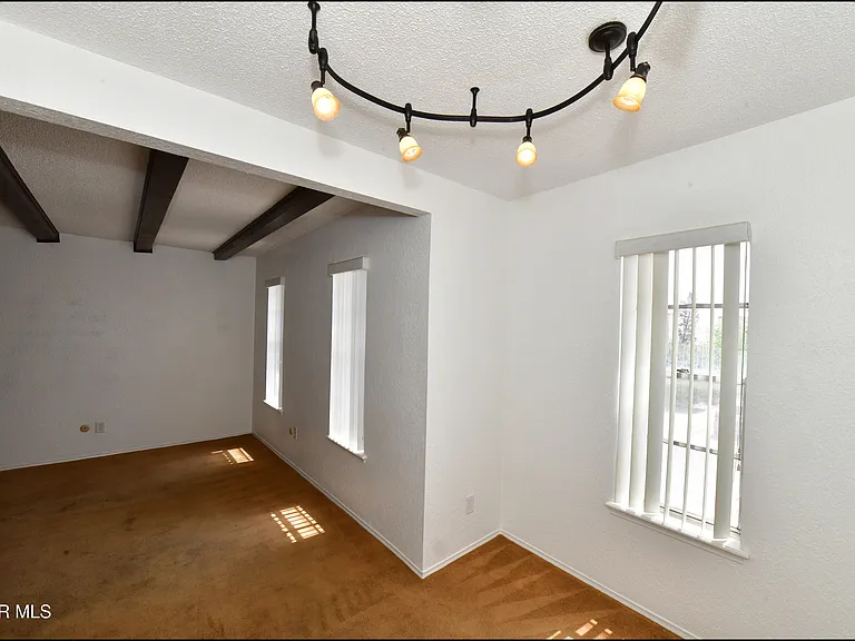 6201 Escondido Dr #17D — Photo 11